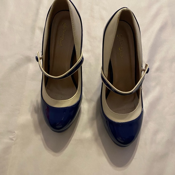 Blue and ivory rockabilly high heels - Picture 6 of 6